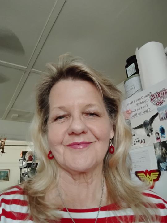 Loralyn Dennis