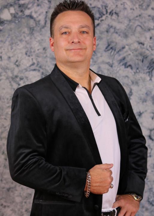 Michael Downton