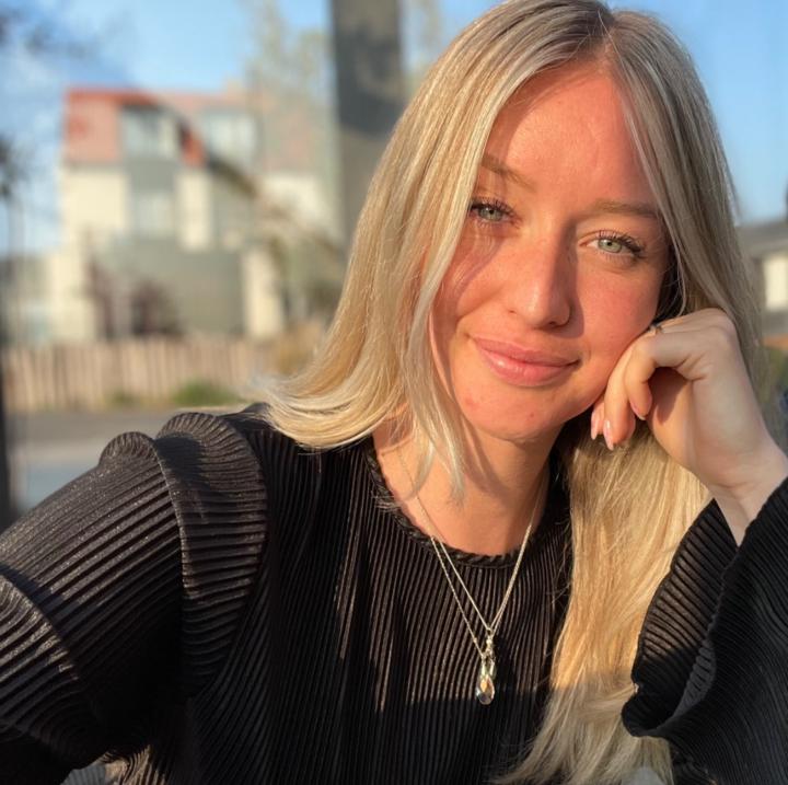 Danielle Van pamelen