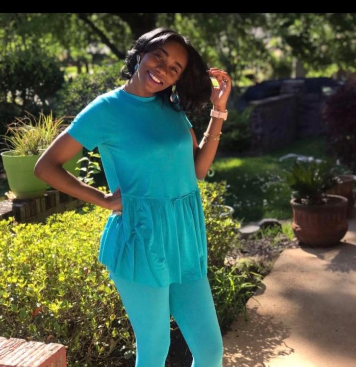 Oshaina Brown