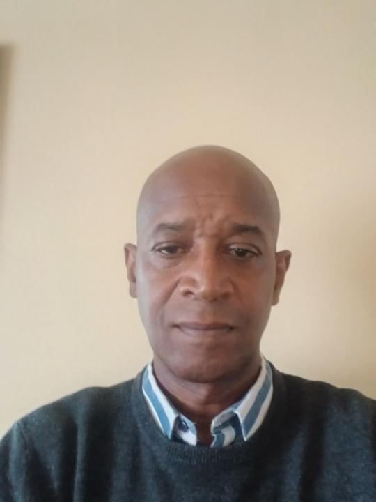 Avon Symister