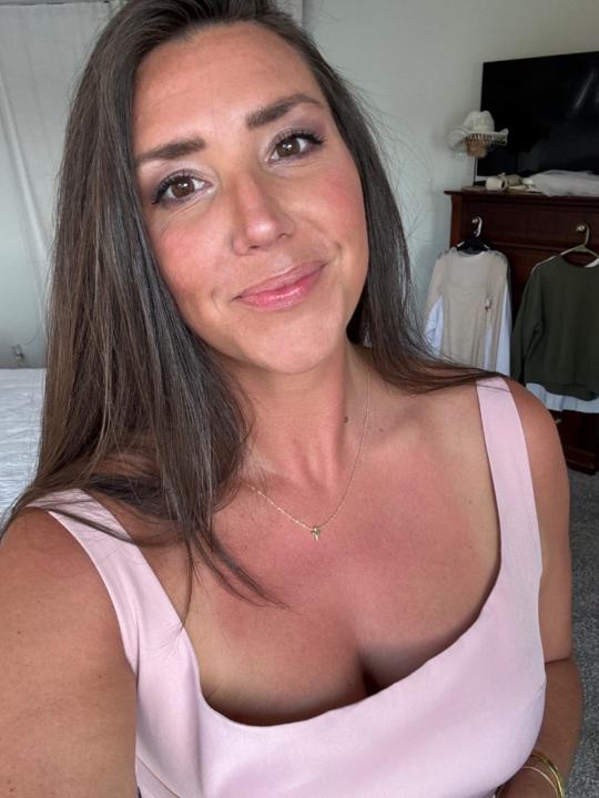 Courtney Truett
