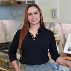 Mayra Leon