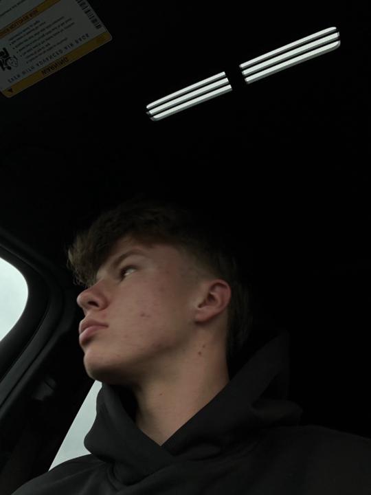 Alex Bordzol