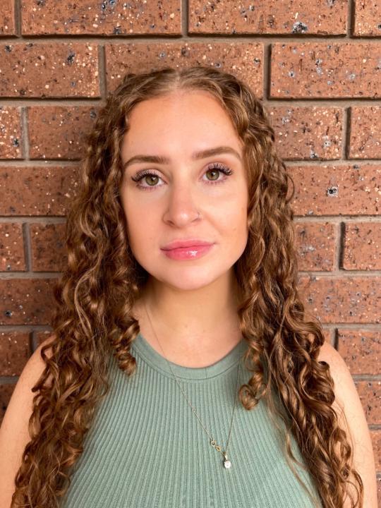 Mercedes Arnott