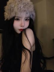 Zora Hung