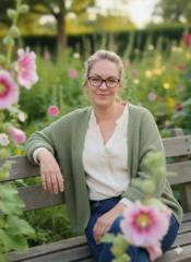 Julie Van Calsteren