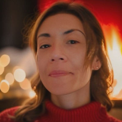 Pauline White