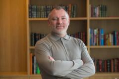 Neil Andrew
