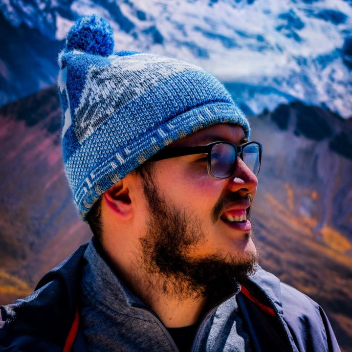 Erik Zubia