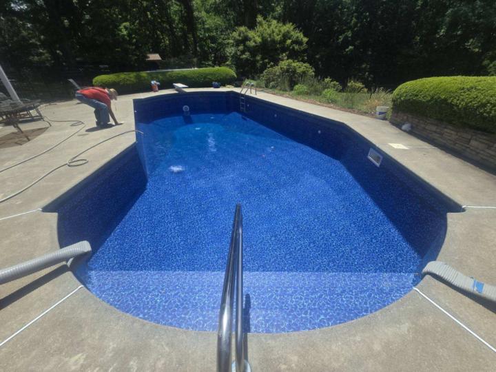 24 Mil Waterwave with Border 