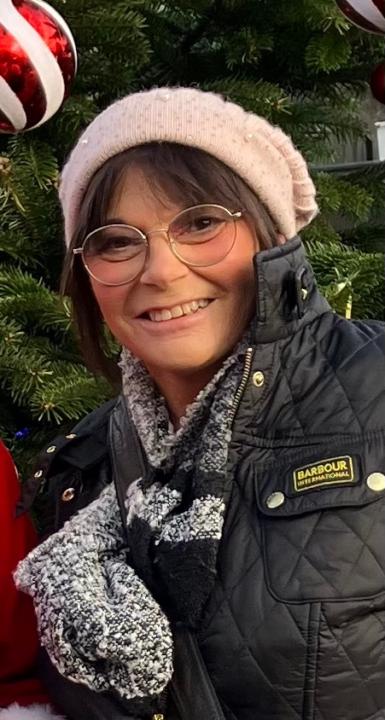 Caroline Greaves