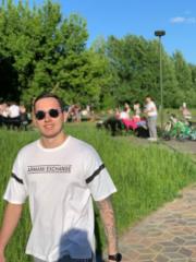 Александр Ларионов