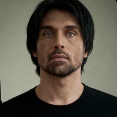 Enrique S