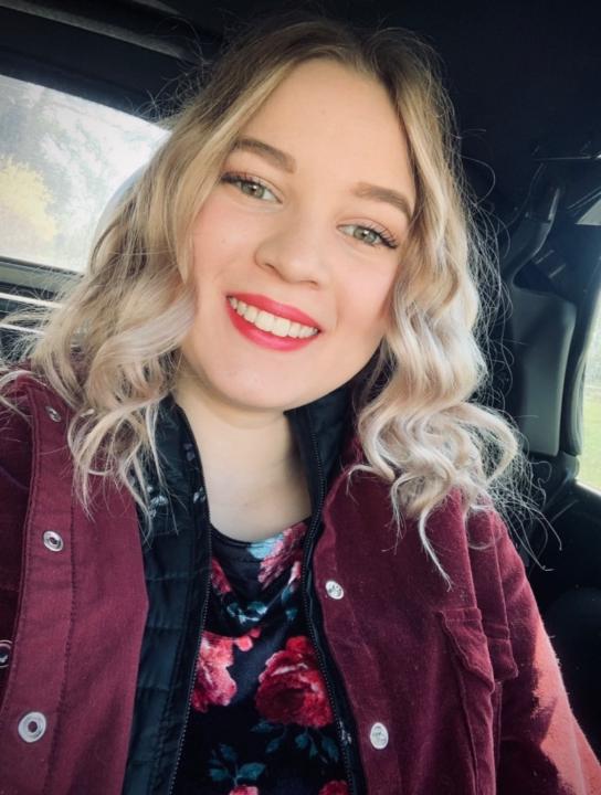 Nora Jasmin Ben Rezeg-Mingas