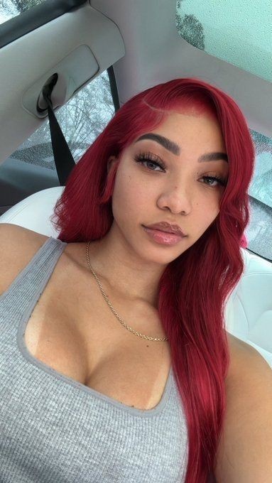 Nÿla Voss
