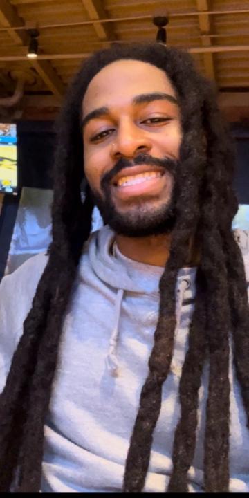 Isaiah Bates