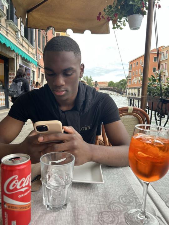 Obinna Izehi