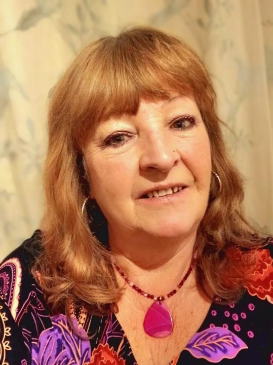Suzanne Baxter