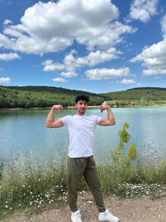 Berat Eroy