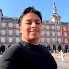 Oliver Lopez