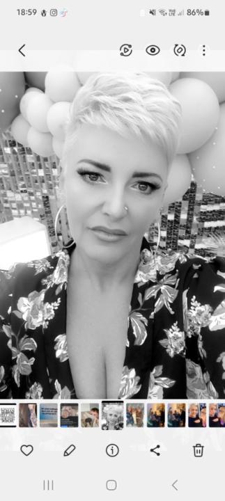 Lisa Palmer