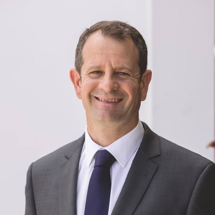 Geoffrey Bell