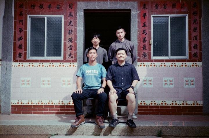 子恆 王
