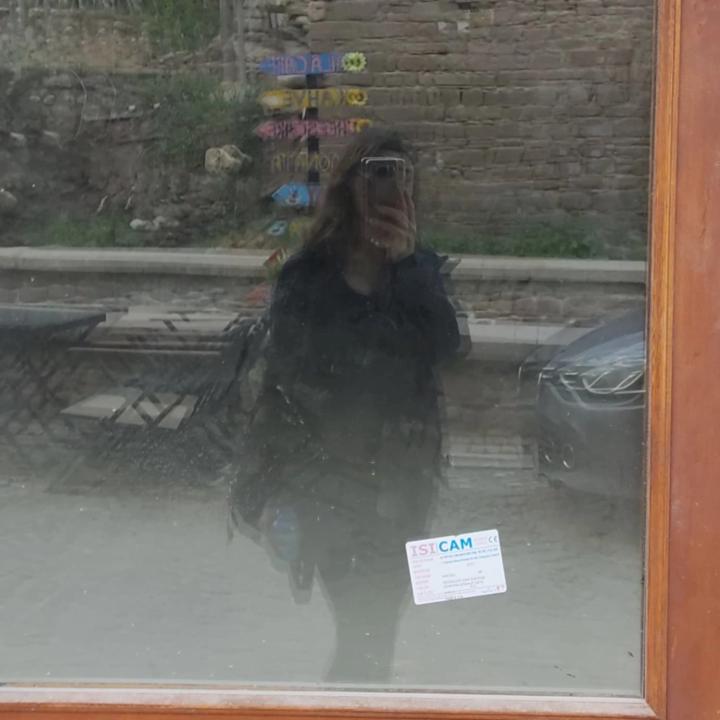 Meryem Uzun