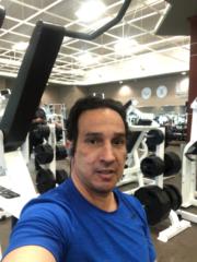 Efrain González
