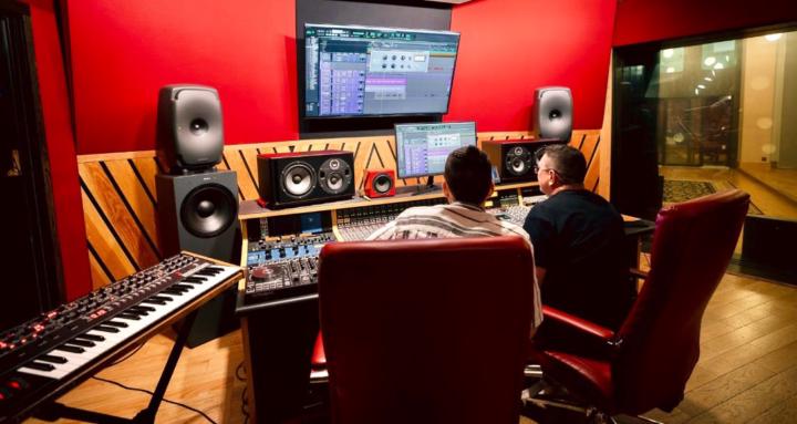 🎧 Draft To Master 