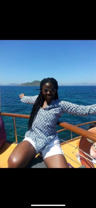 Nicole Achuzia