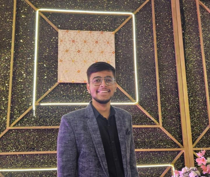 Aziz B