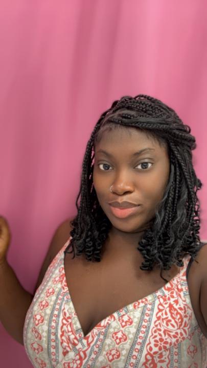 Toyosi Olanrewaju