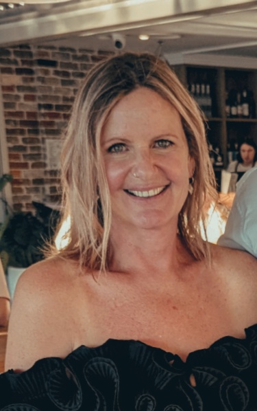 Suzy Van De Schraaf