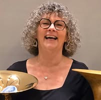 Debbie Lowes