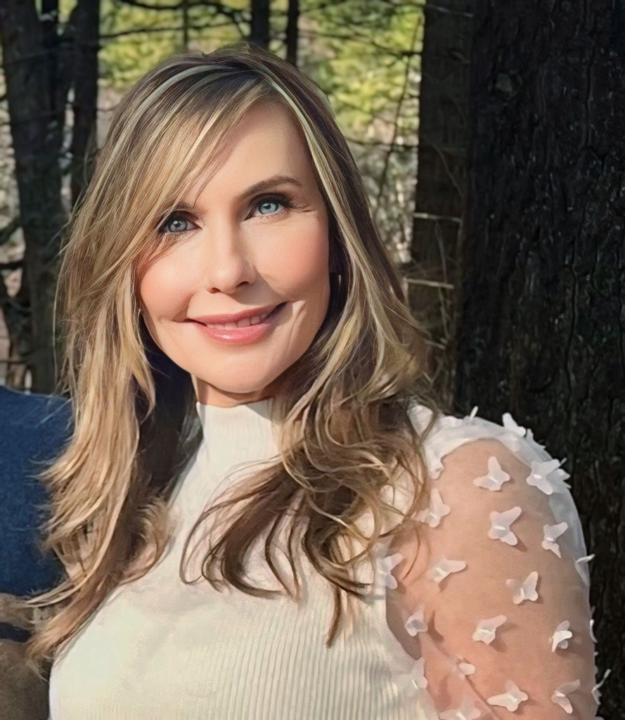 Jennifer Raymond