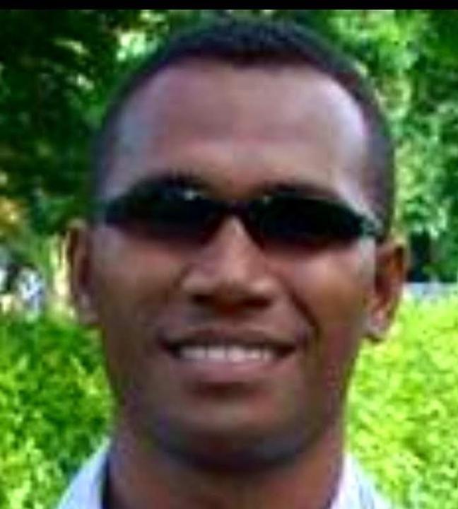 Jimmy  Roger Rova