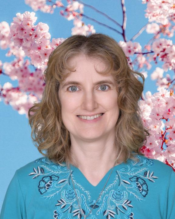 Loriann Her