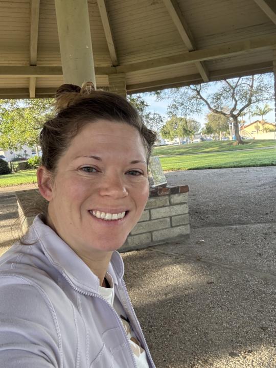 🧊🔨 what are you up to this weekend?  