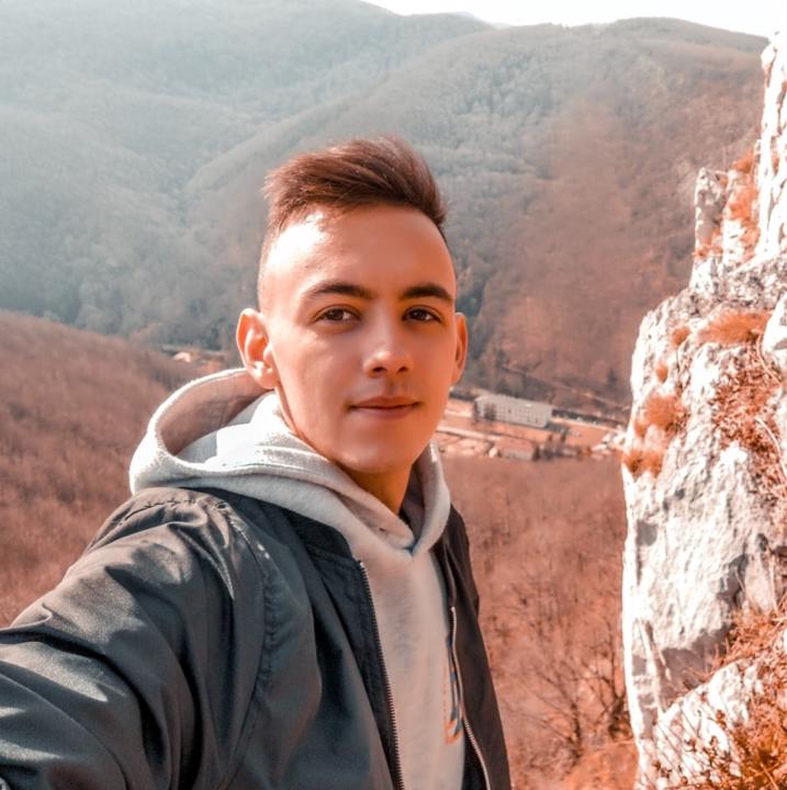 Ákos Rusz