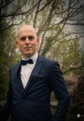 Tobias R.