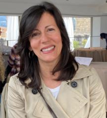 Saundra McGuckian