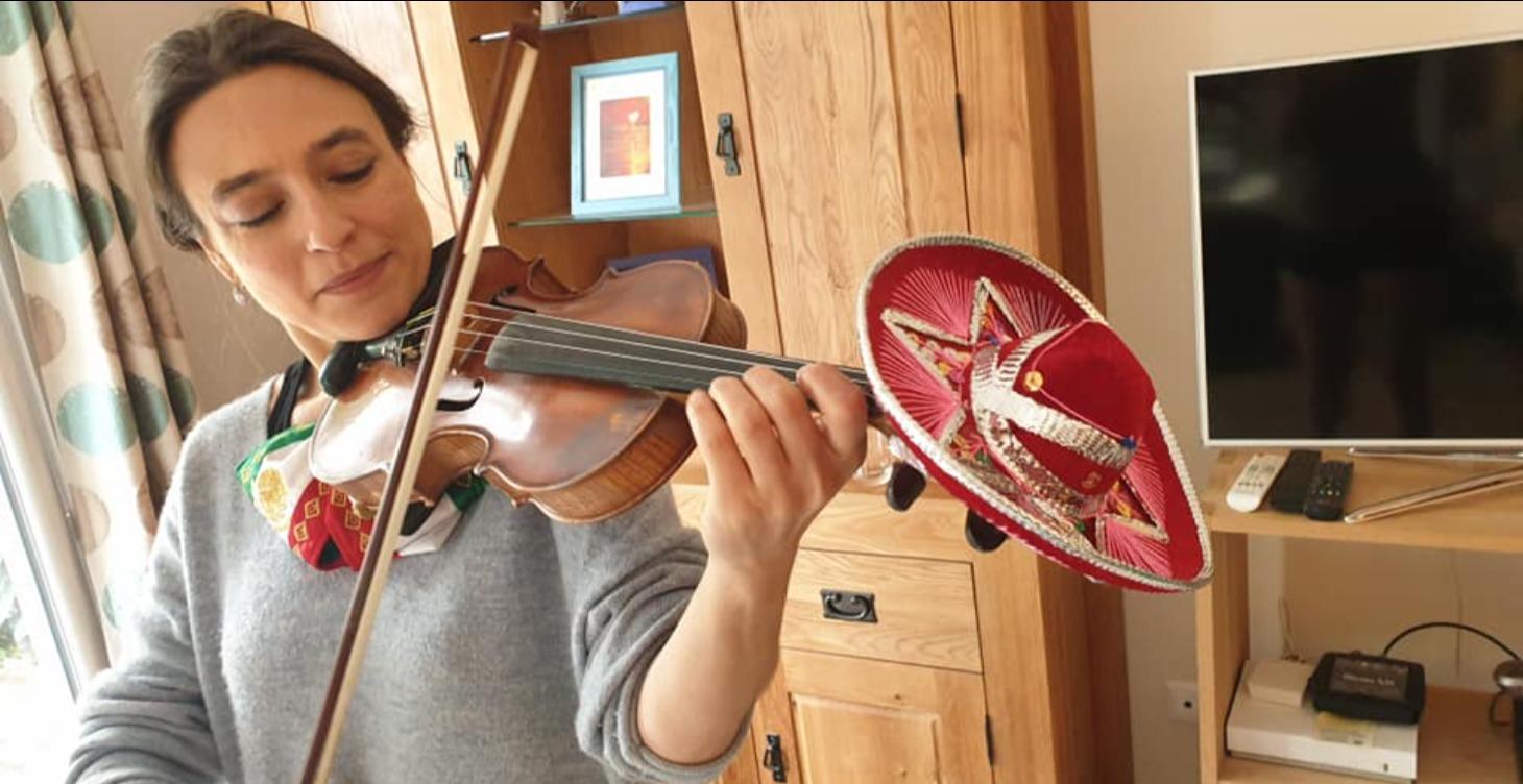 1 HOUR WITH MATHILDE