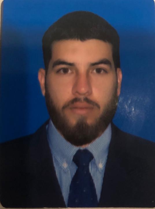 Adrian Dueñas abril