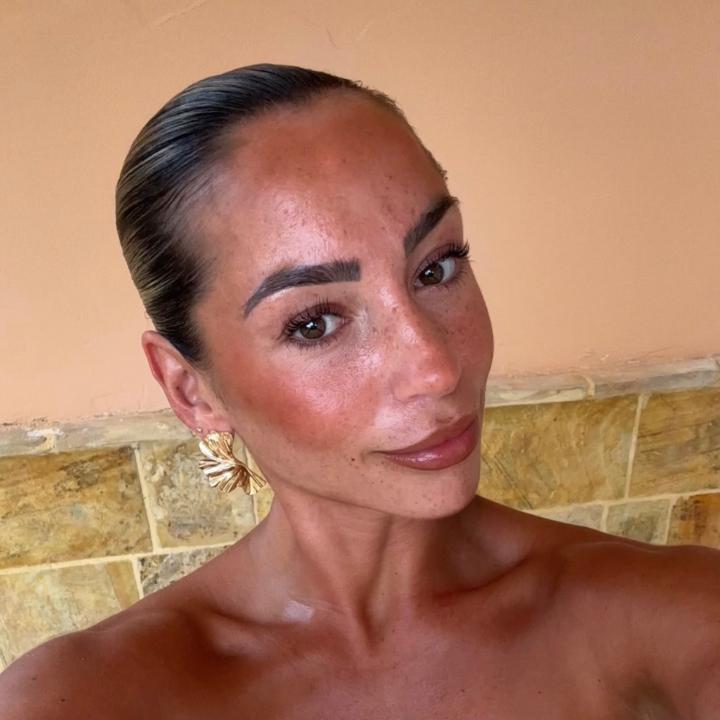 Lauren Benson