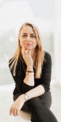 Martina Weiss