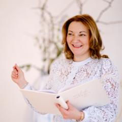Karina Lang