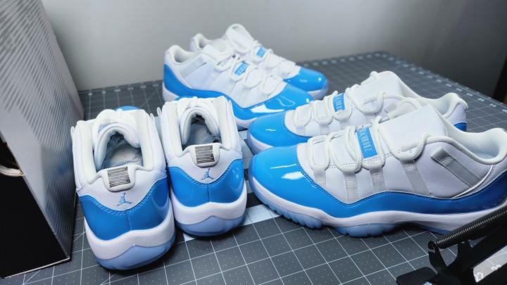 Air Jordan 11 Retro Low "University Blue"
