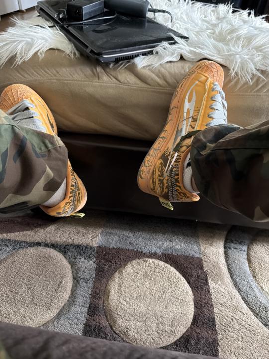 What are you guys wearing today! 